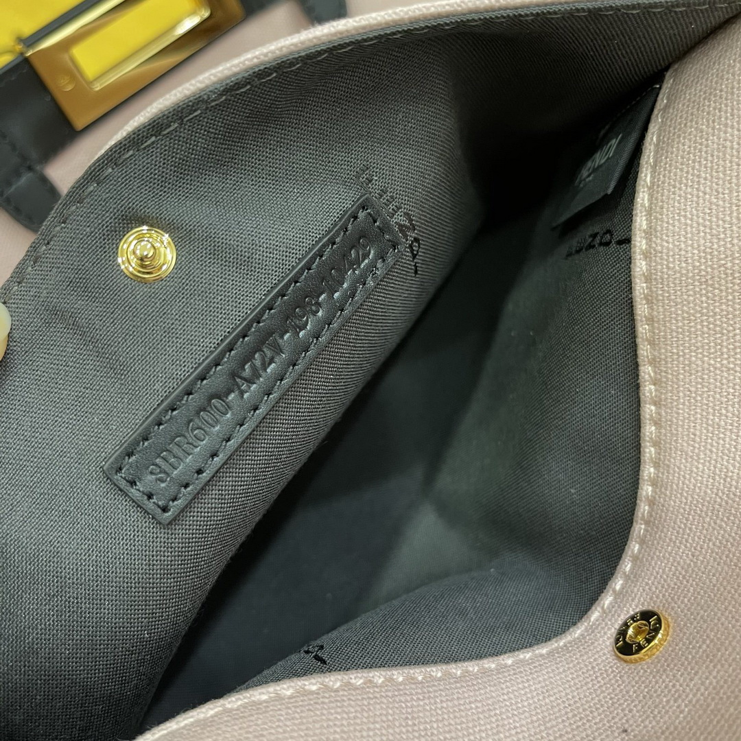 PEEKABOO X-TOTE, Embroidered