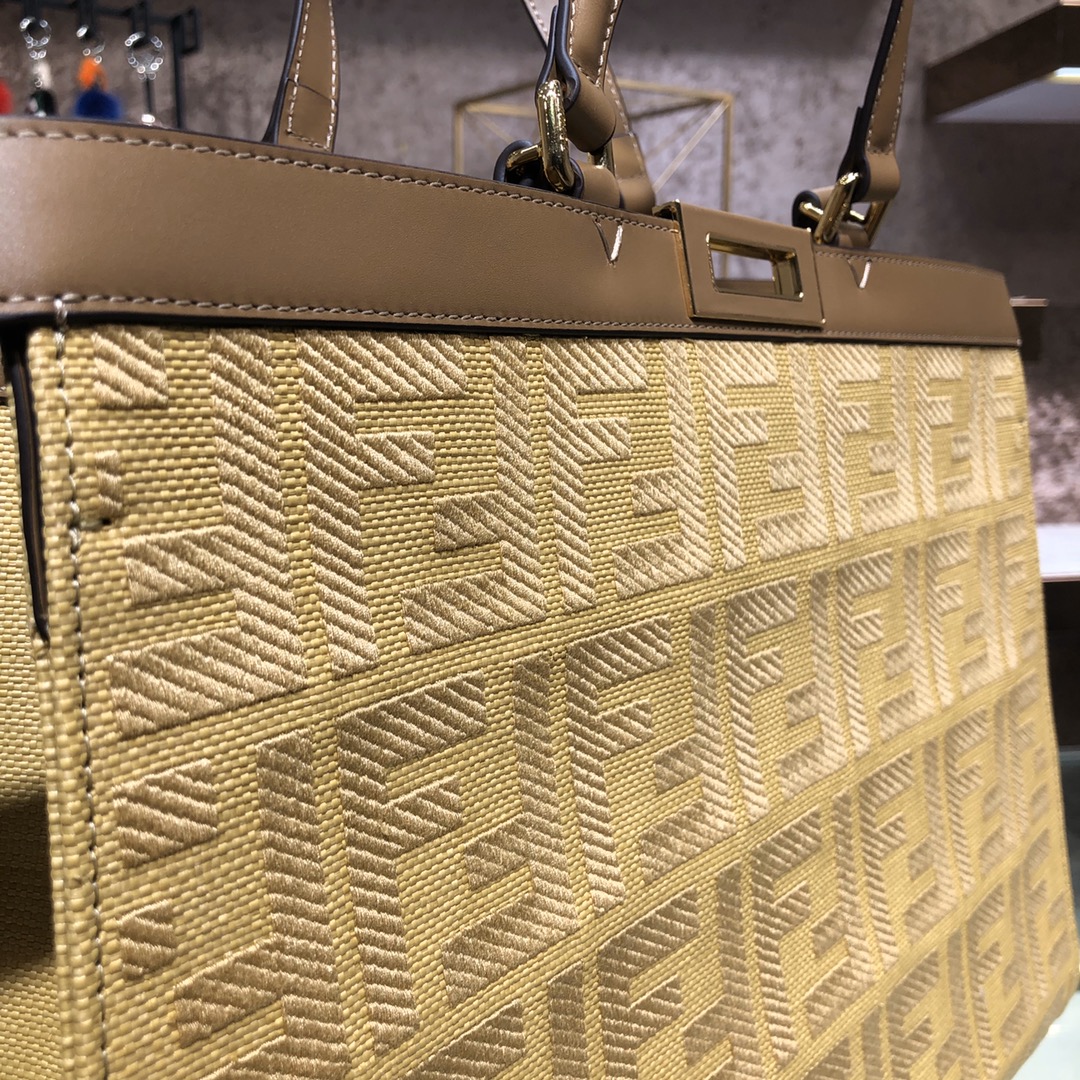 PEEKABOO X-TOTE, Embroidered