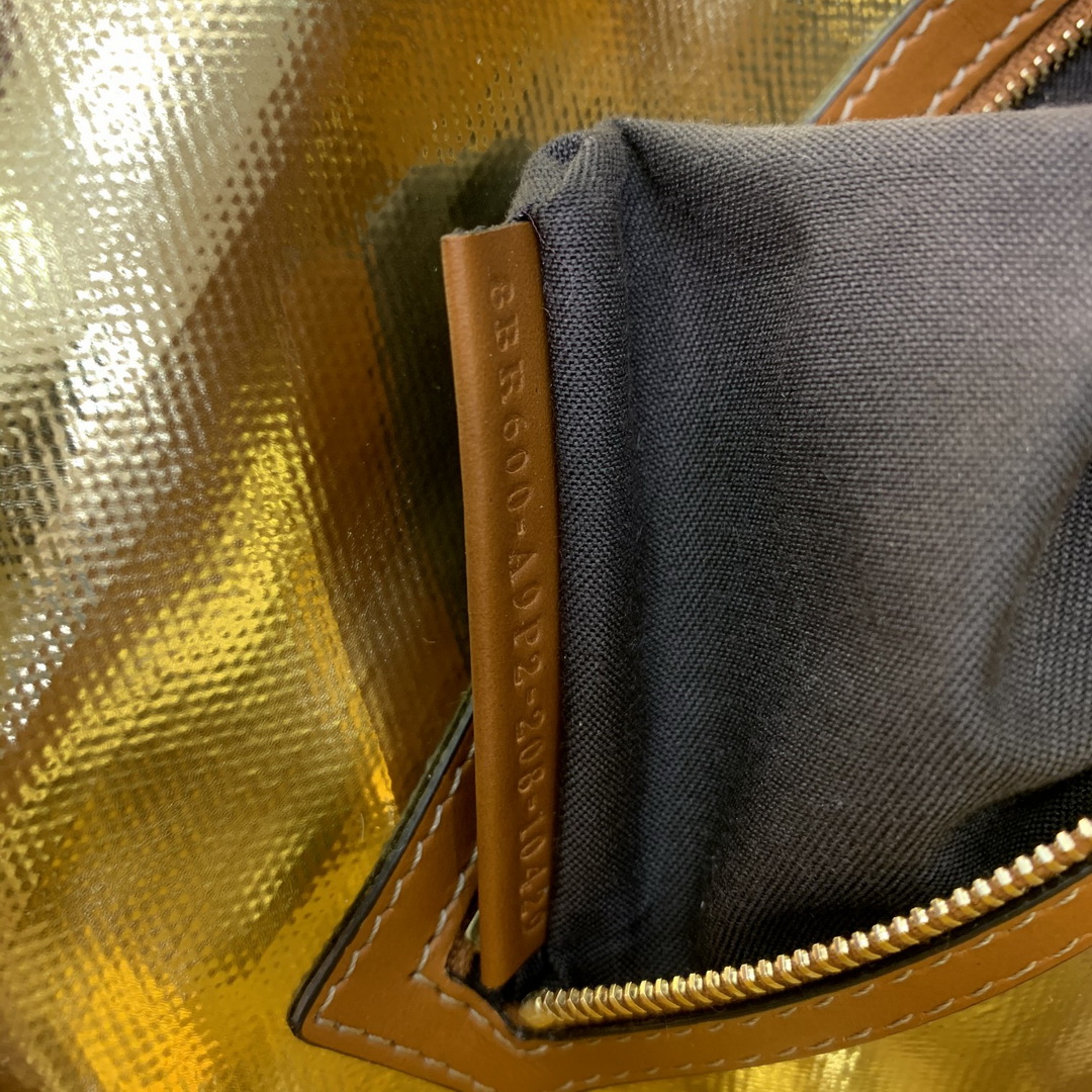 BAGUETTE , FENDI