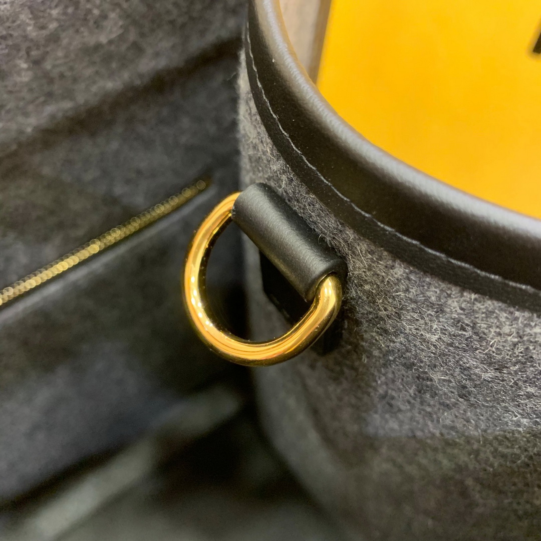 FENDI SUNSHINE LARGE, FENDI HANDBAG