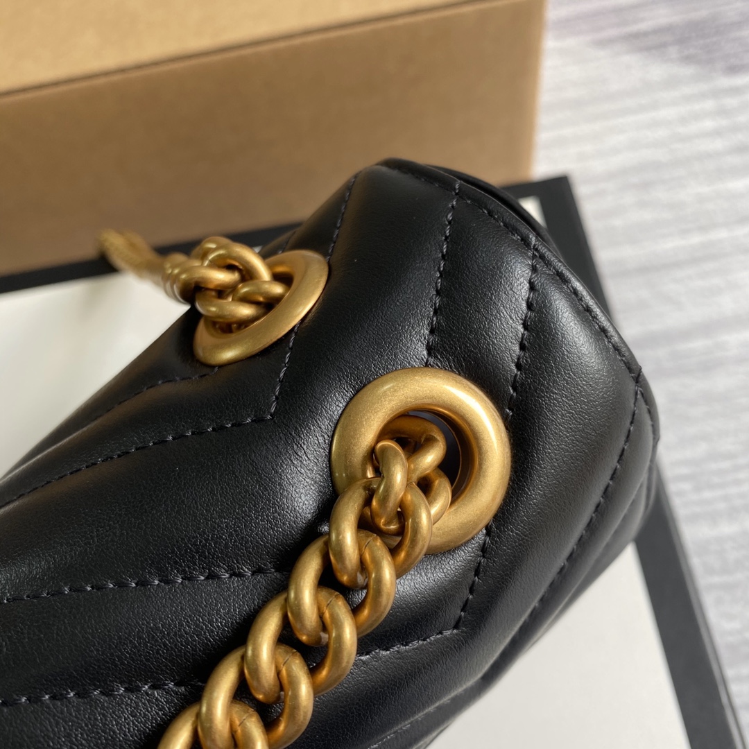 446744 GG Marmont matelassé mini bag, GUCCI Shoulder Bags for Women