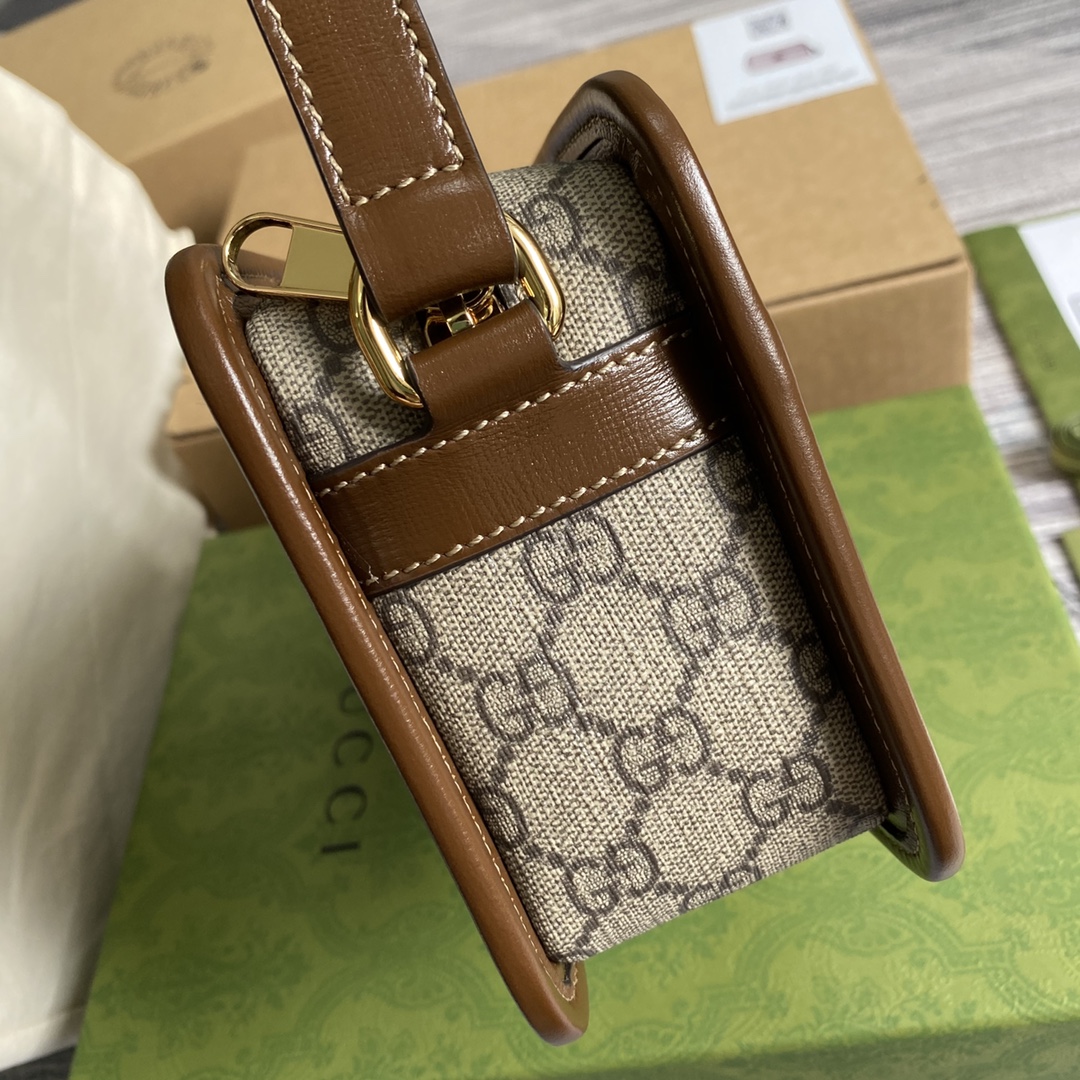 658572 Mini bag with Interlocking G 