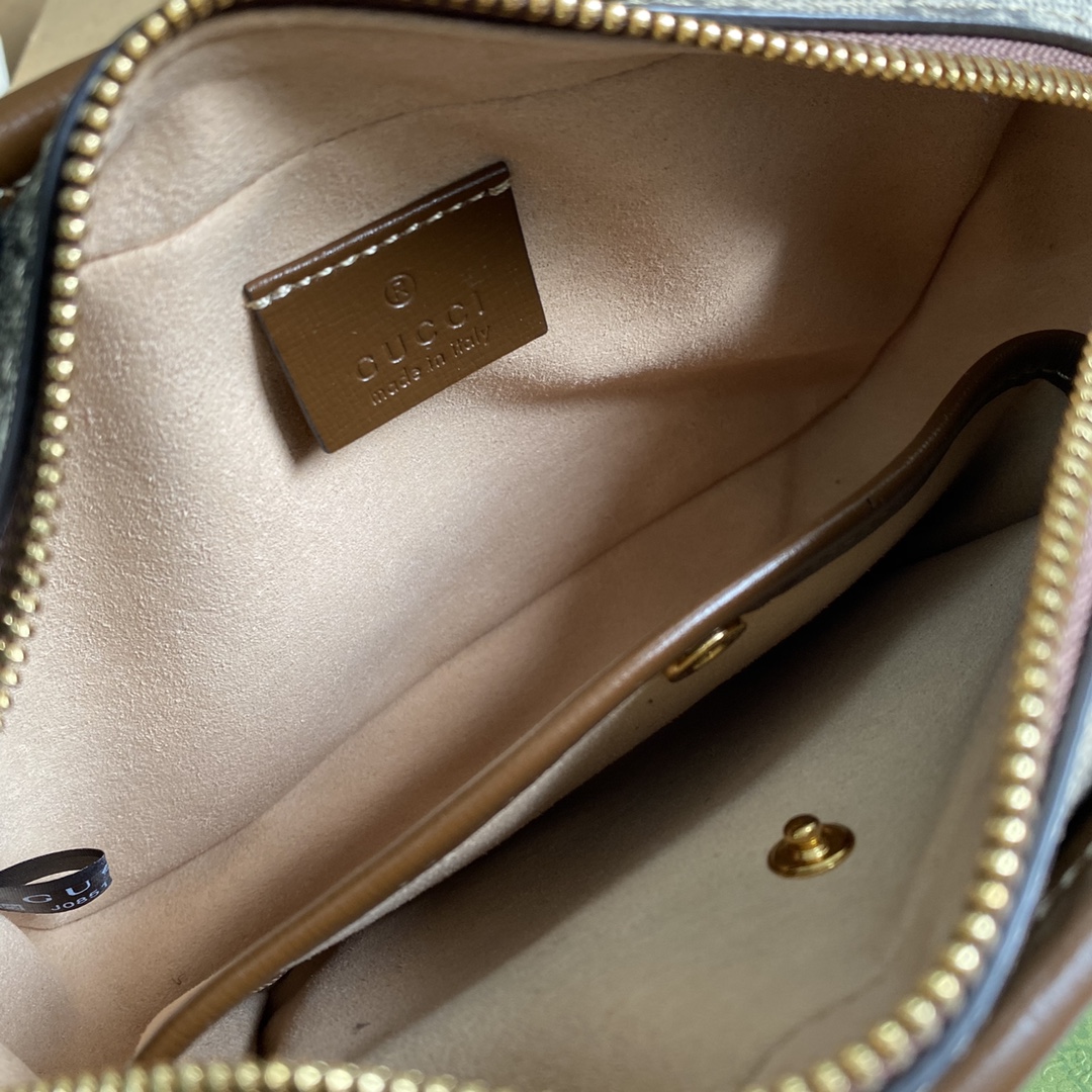 658572 Mini bag with Interlocking G 