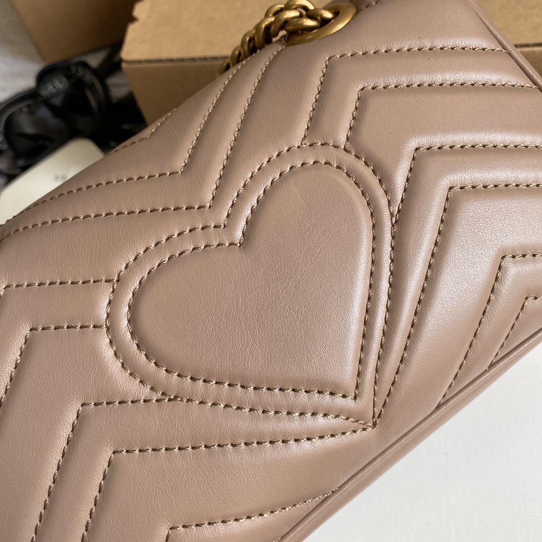 446744 GG Marmont matelassé mini bag, GUCCI Shoulder Bags for Women