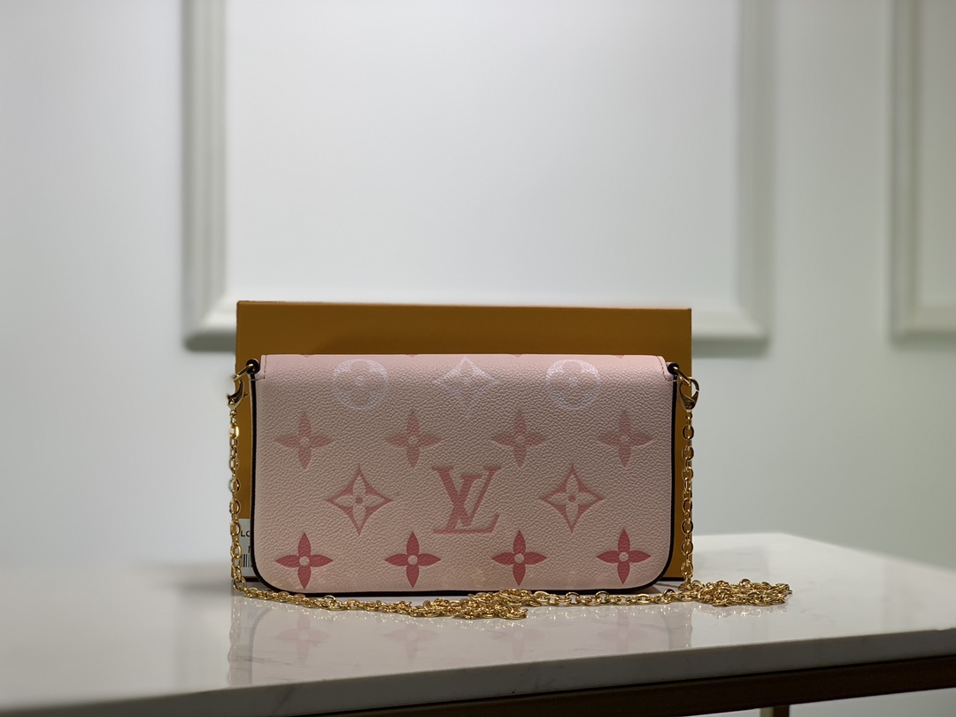 FÉLICIE POCHETTE