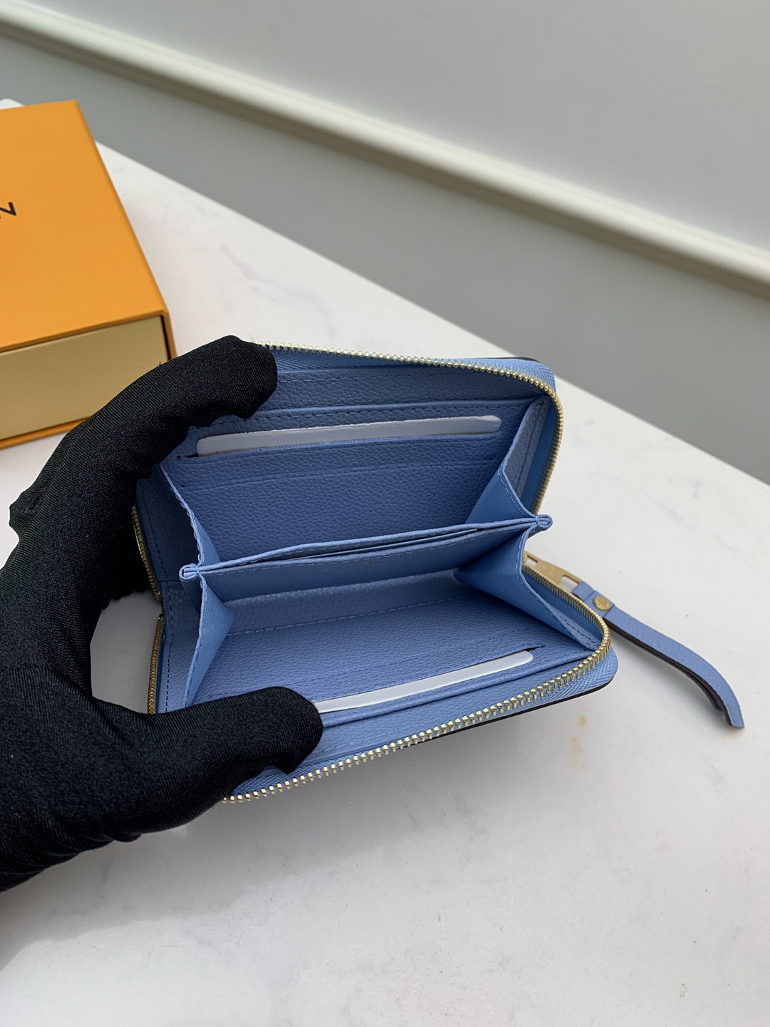 M80408  ZIPPY COIN PURSE