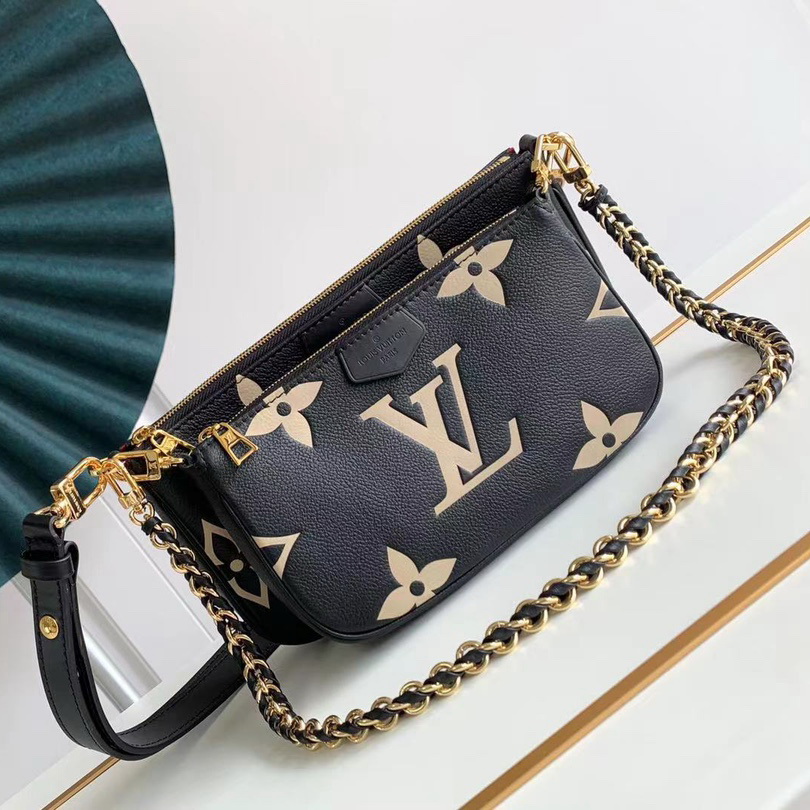 M45777  MULTI POCHETTE ACCESSOIRES