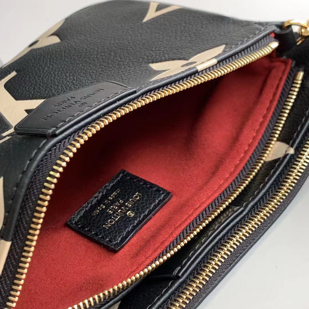M45777  MULTI POCHETTE ACCESSOIRES
