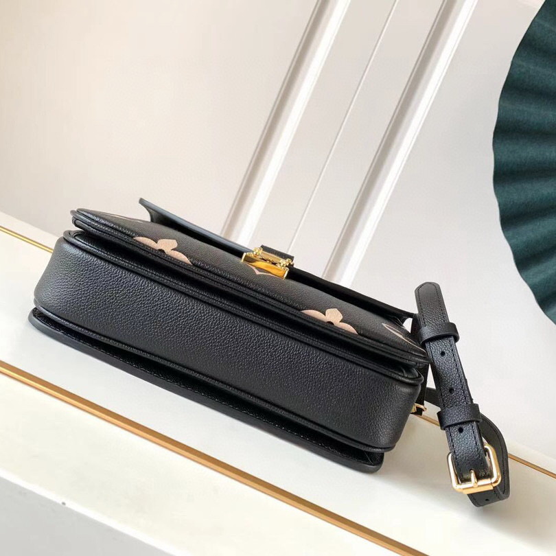 M45773  POCHETTE MÉTIS