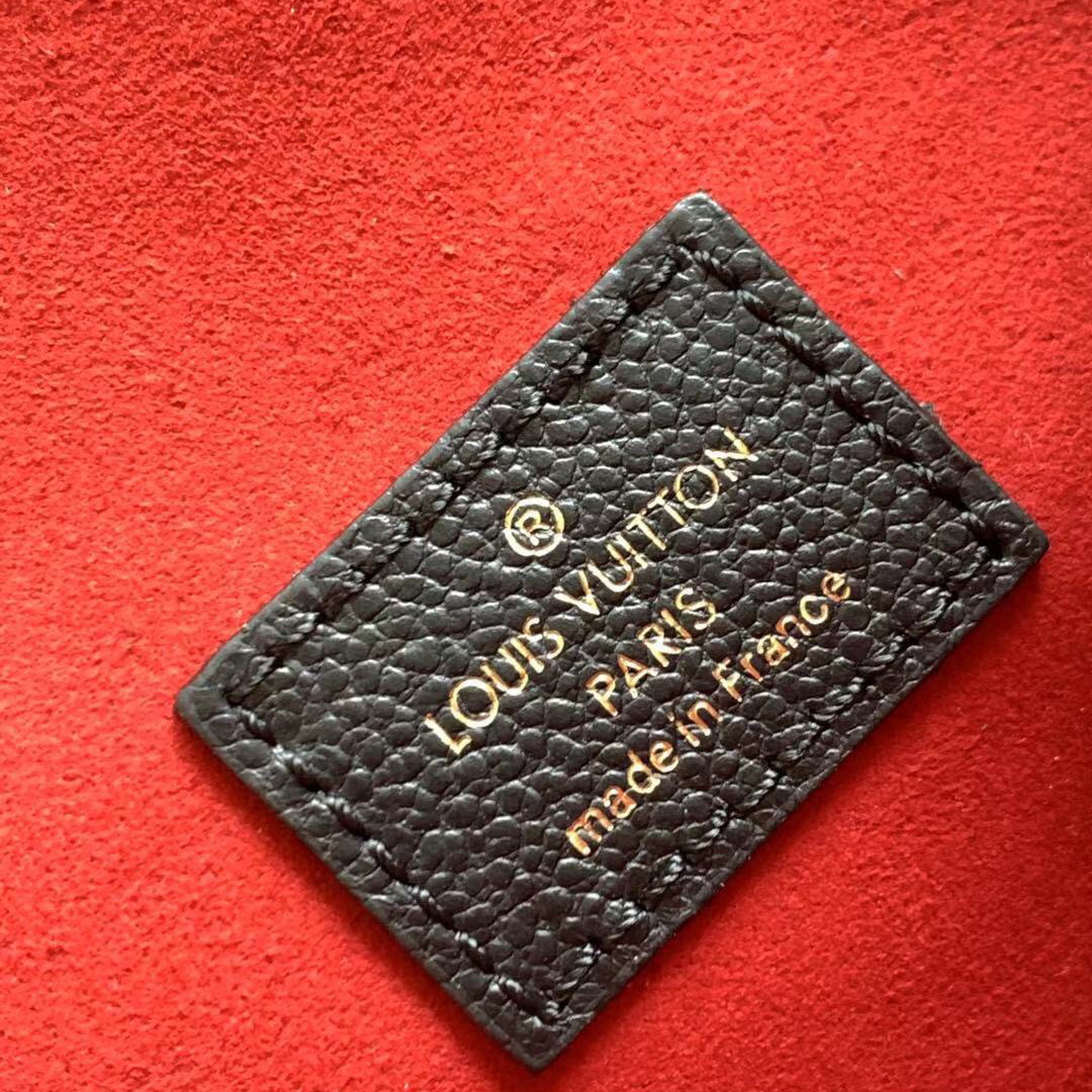 M45773  POCHETTE MÉTIS