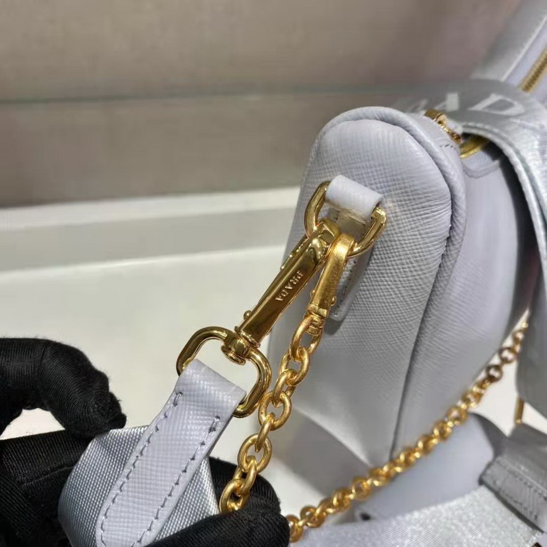 1BH204 Prada Re-Edition 2005 Saffiano leather bag