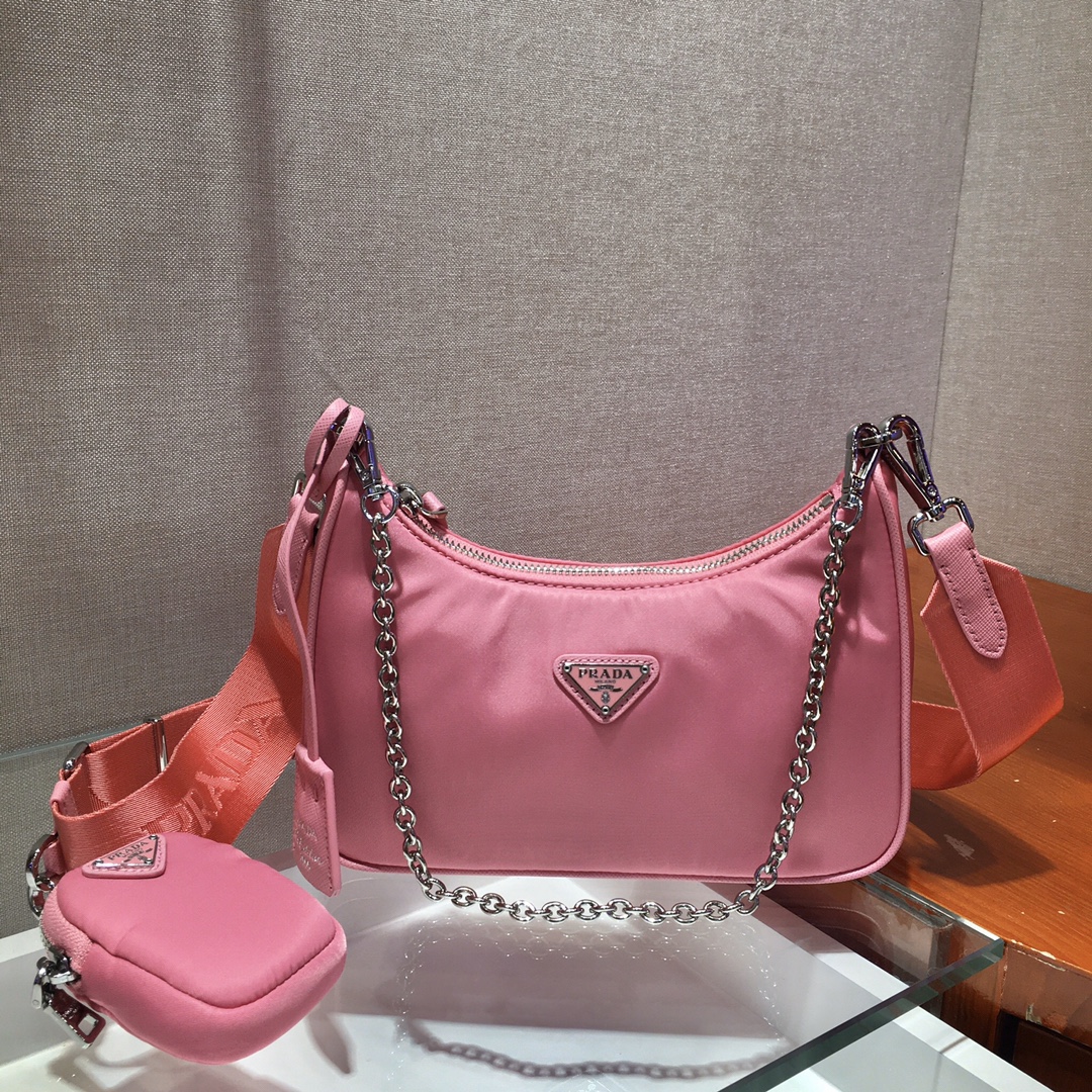 Prada Re-Edition 2005 nylon shoulder bag