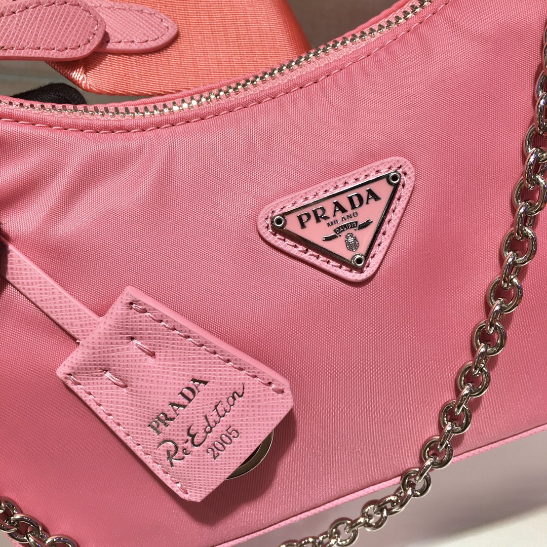 Prada Re-Edition 2005 nylon shoulder bag