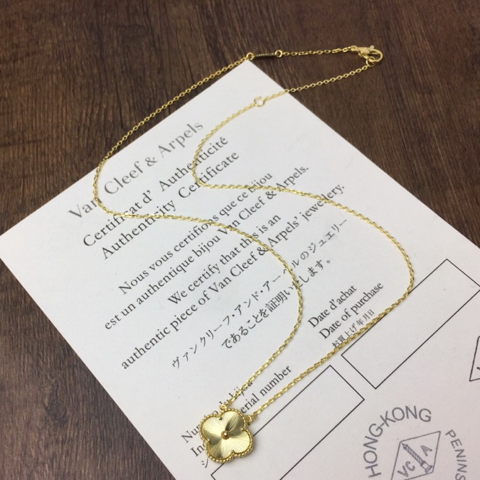 VanCleef&Arpels Necklaces