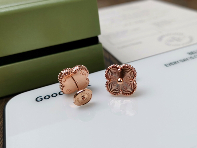 VanCleef&Arpels Earrings