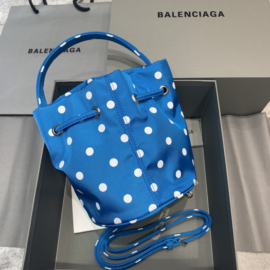 WOMEN'S WHEEL XS DRAWSTRING BUCKET, BALENCIAGA HANDBAG
