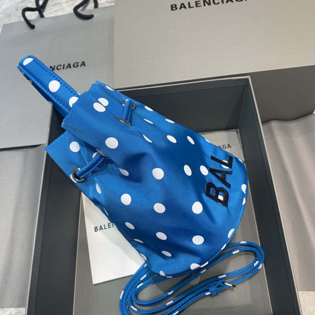 WOMEN'S WHEEL XS DRAWSTRING BUCKET, BALENCIAGA HANDBAG