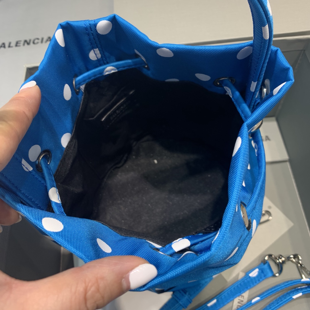 WOMEN'S WHEEL XS DRAWSTRING BUCKET, BALENCIAGA HANDBAG
