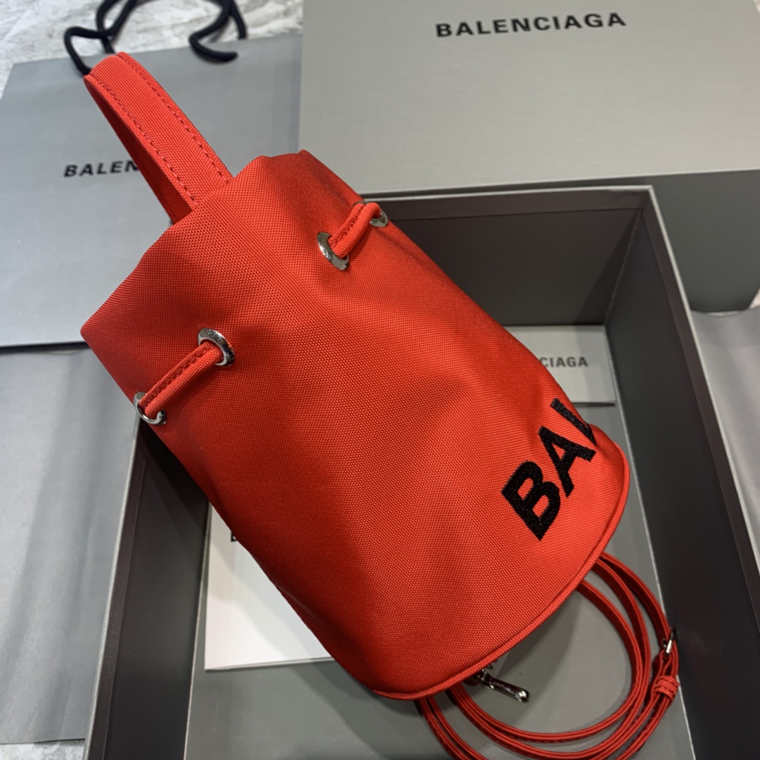 WOMEN'S WHEEL XS DRAWSTRING BUCKET, BALENCIAGA HANDBAG