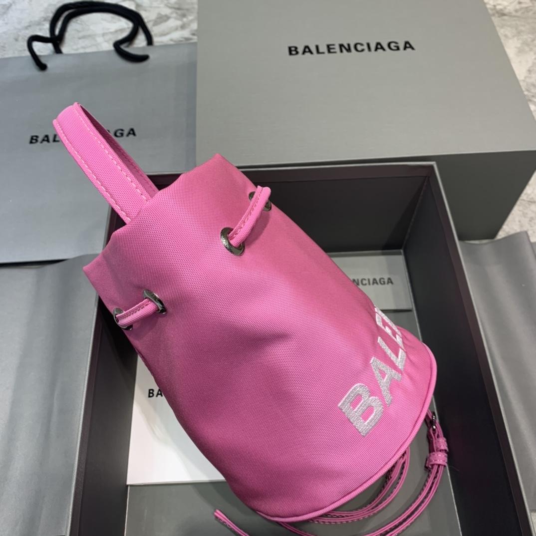WOMEN'S WHEEL XS DRAWSTRING BUCKET, BALENCIAGA HANDBAG