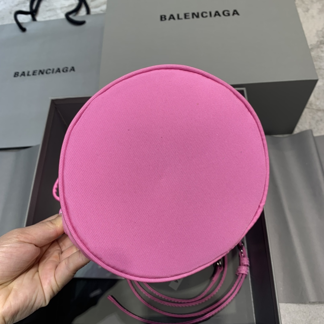 WOMEN'S WHEEL XS DRAWSTRING BUCKET, BALENCIAGA HANDBAG
