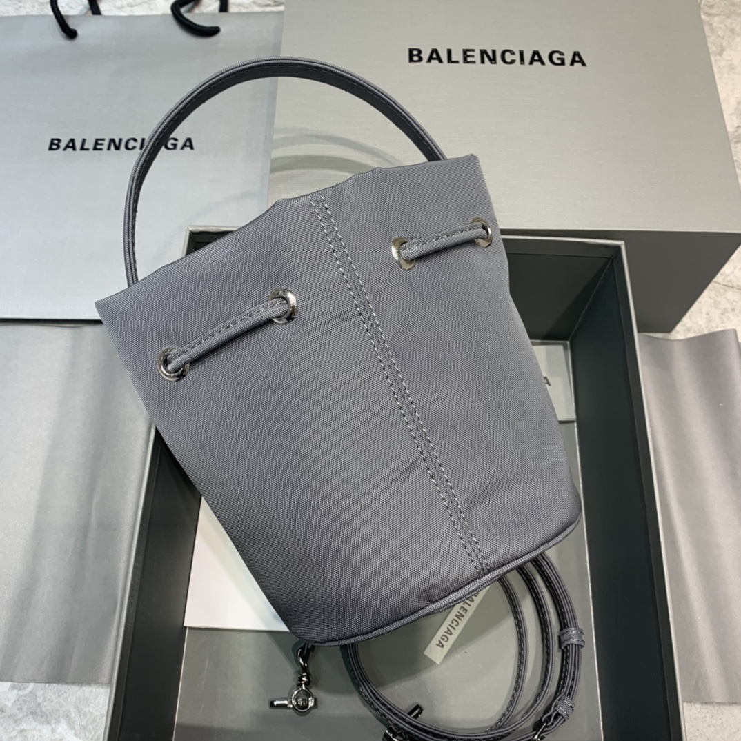 WOMEN'S WHEEL XS DRAWSTRING BUCKET, BALENCIAGA HANDBAG