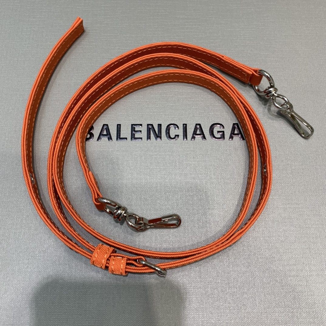 WOMEN'S WHEEL XS DRAWSTRING BUCKET, BALENCIAGA HANDBAG