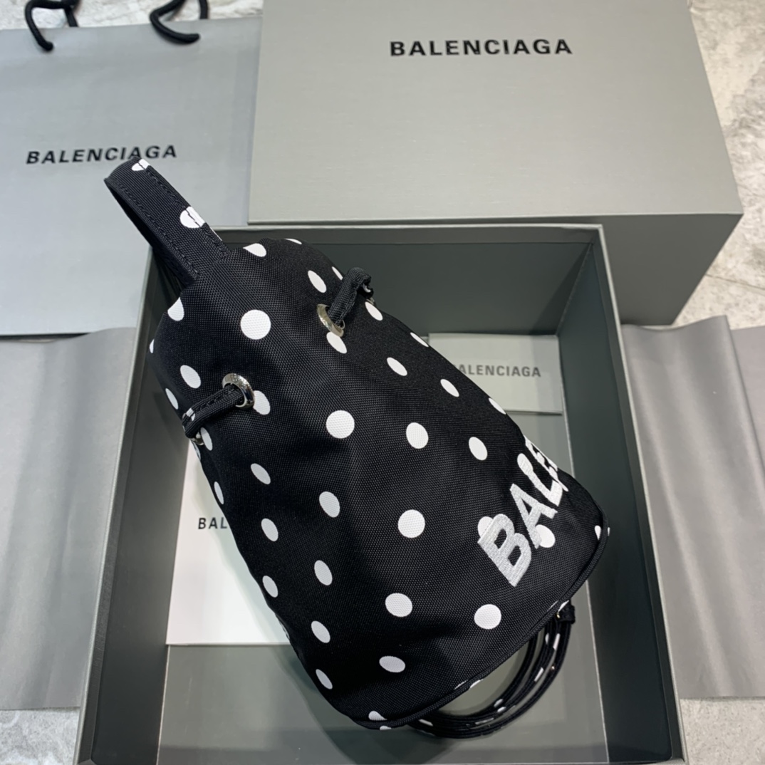 WOMEN'S WHEEL XS DRAWSTRING BUCKET, BALENCIAGA HANDBAG