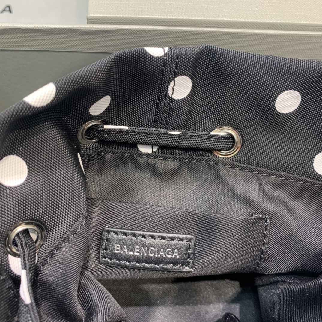 WOMEN'S WHEEL XS DRAWSTRING BUCKET, BALENCIAGA HANDBAG