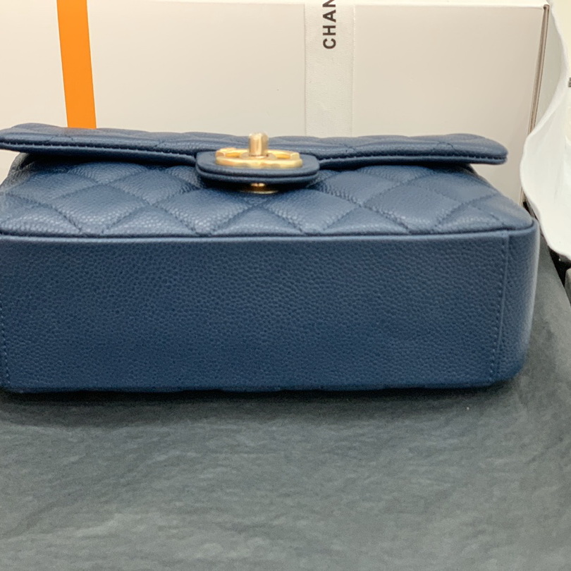 AS2528 SMALL FLAP BAG CHANEL