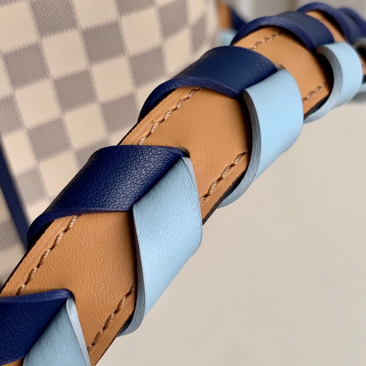 N50042 NÉONOÉ MM, Louis Vuitton LV
