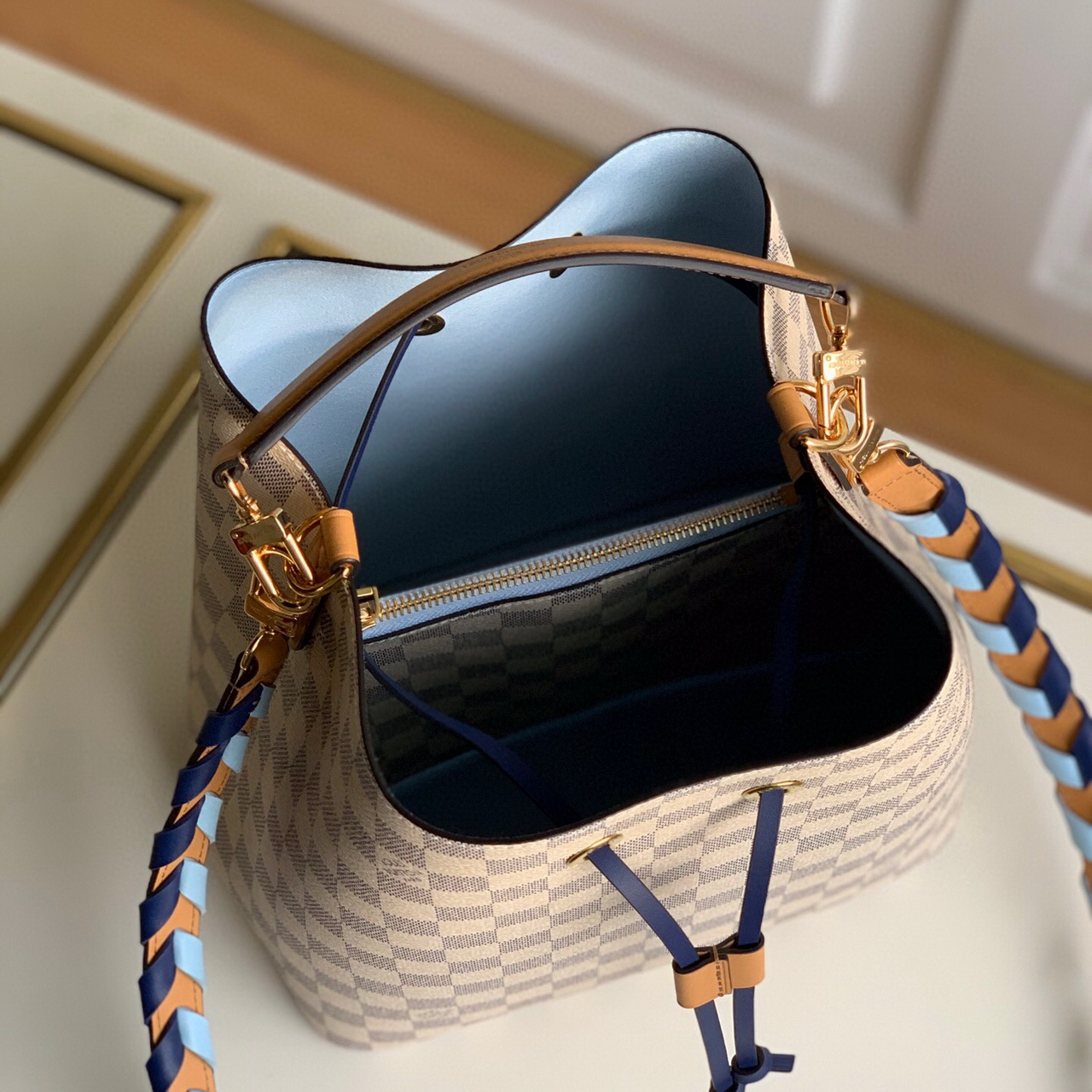 N50042 NÉONOÉ MM, Louis Vuitton LV