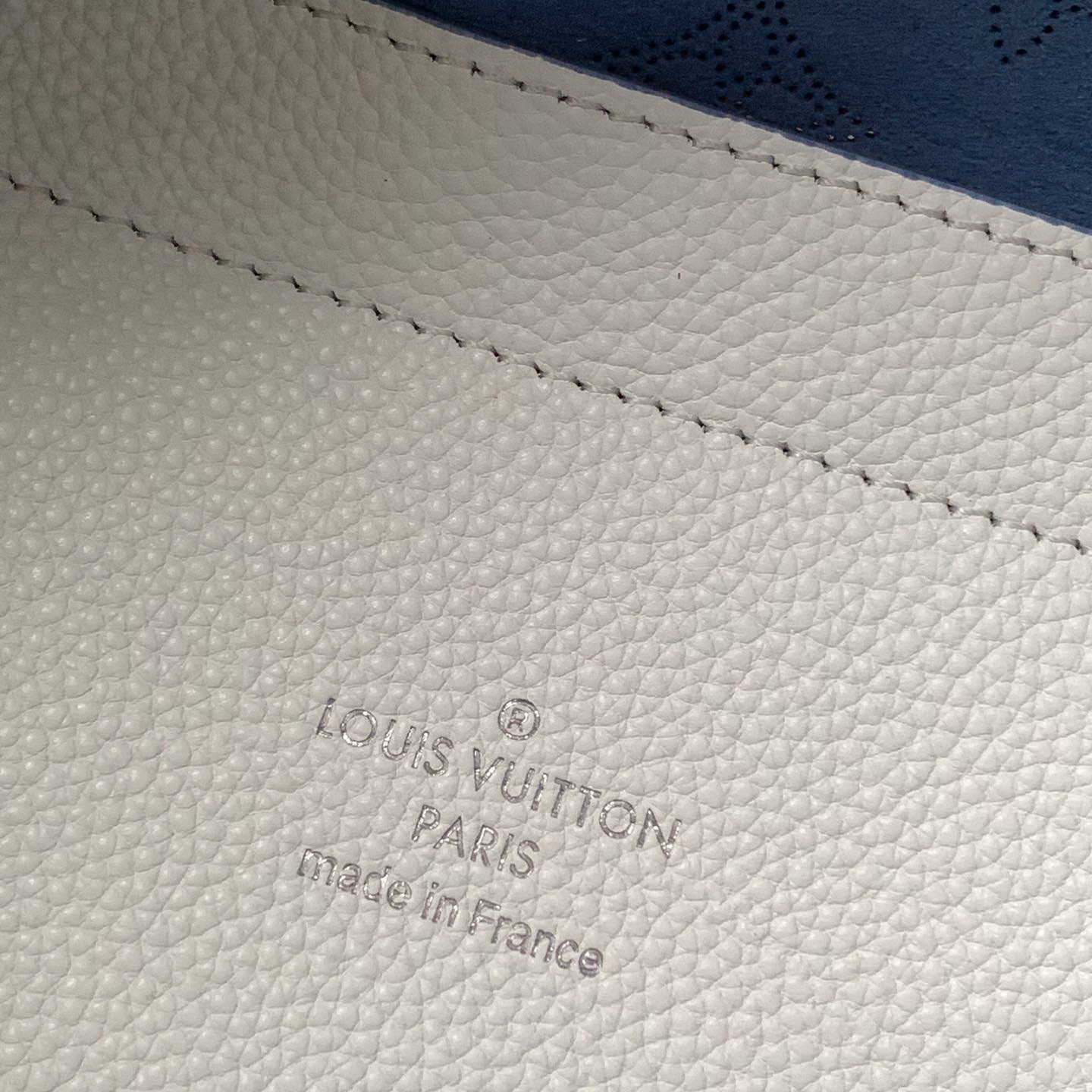 HINA PM, LOUIS VUITTON LV