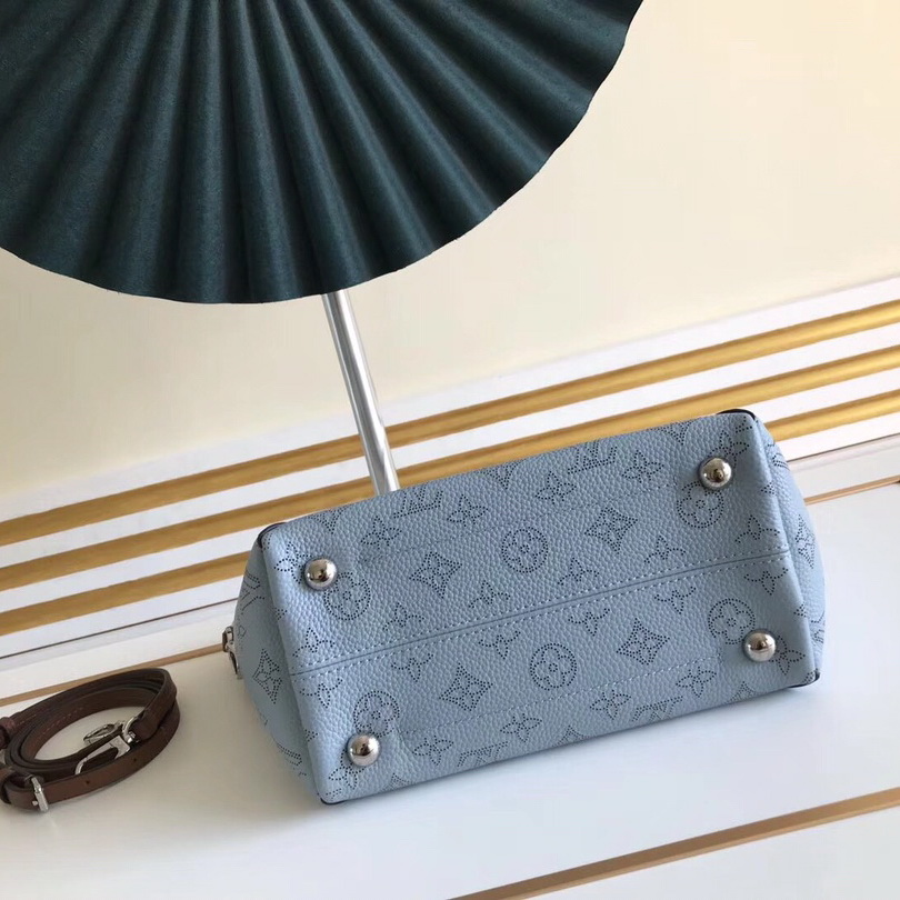 HINA PM, LOUIS VUITTON LV