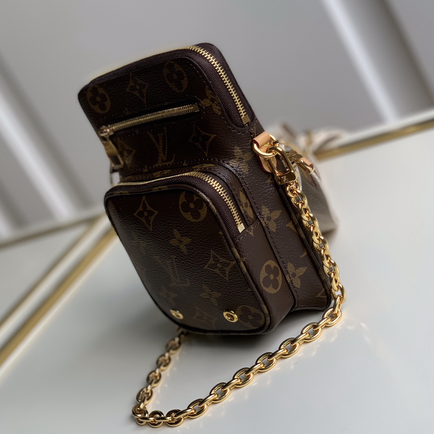 M80746  UTILITY PHONE SLEEVE