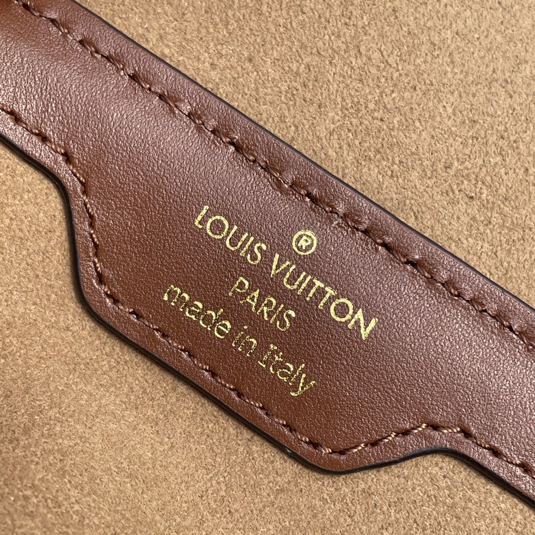 M57935 PAPILLON TRUNK