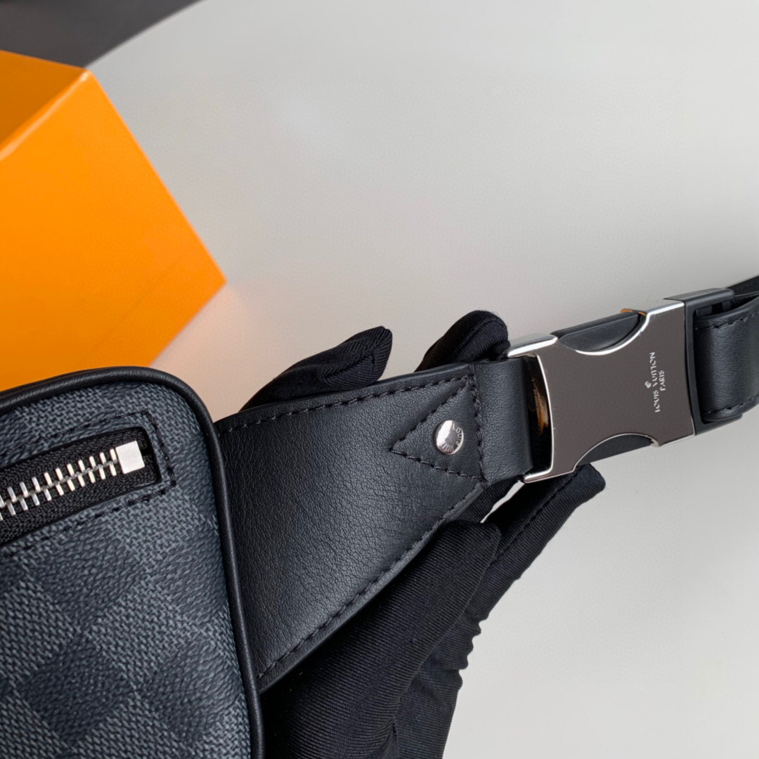 N40362  CAMPUS BUMBAG