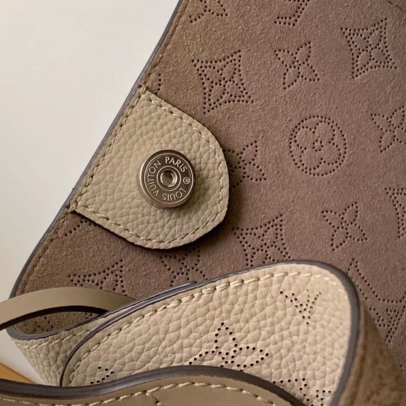 M53140 HINA MM, LOUIS VUITTON LV