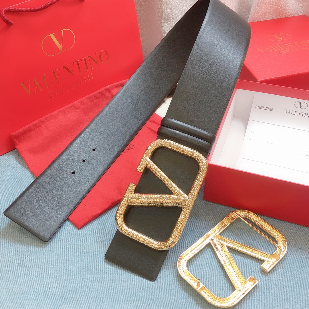 REVERSIBLE VLOGO SIGNATURE BELT IN GLOSSY CALFSKIN 70 MM / 2.8 IN.