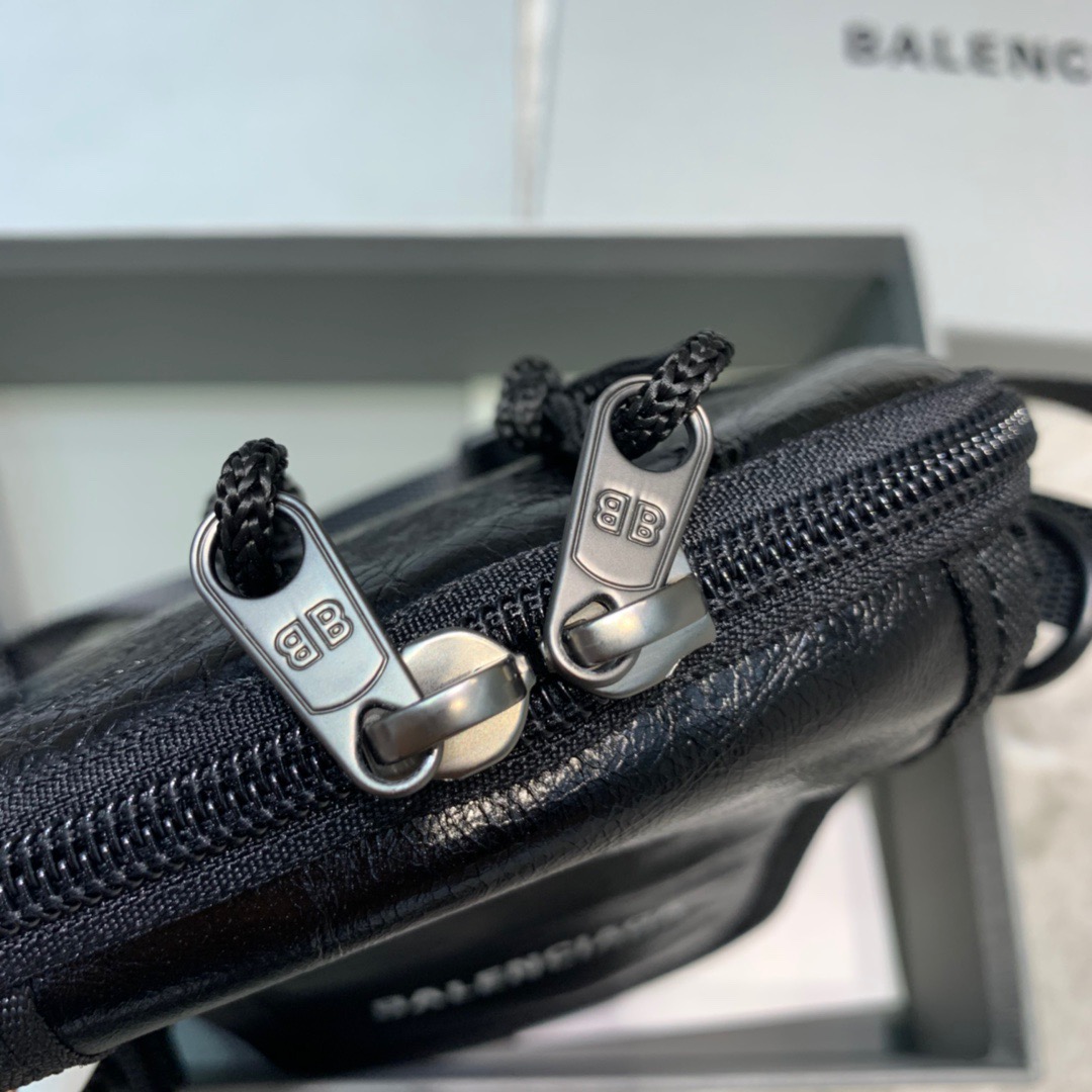 PHONE HOLDER,  BALENCIAGA HANDBAG