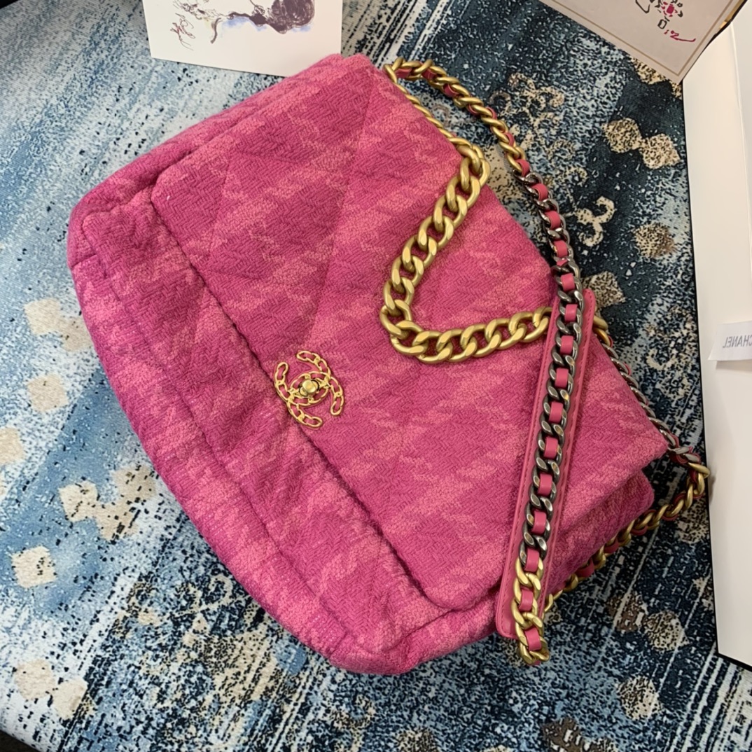 AS1162 chanel 19 maxi flap bag, CHANEL HANDBAGS