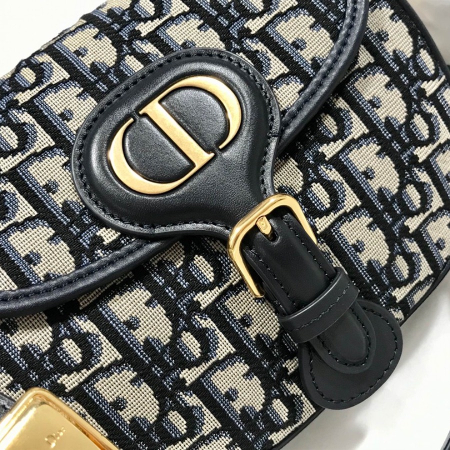 MEDIUM DIOR BOBBY BAG