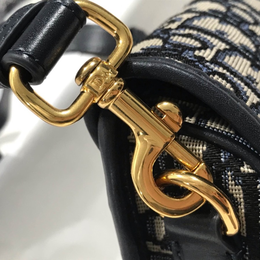 MEDIUM DIOR BOBBY BAG