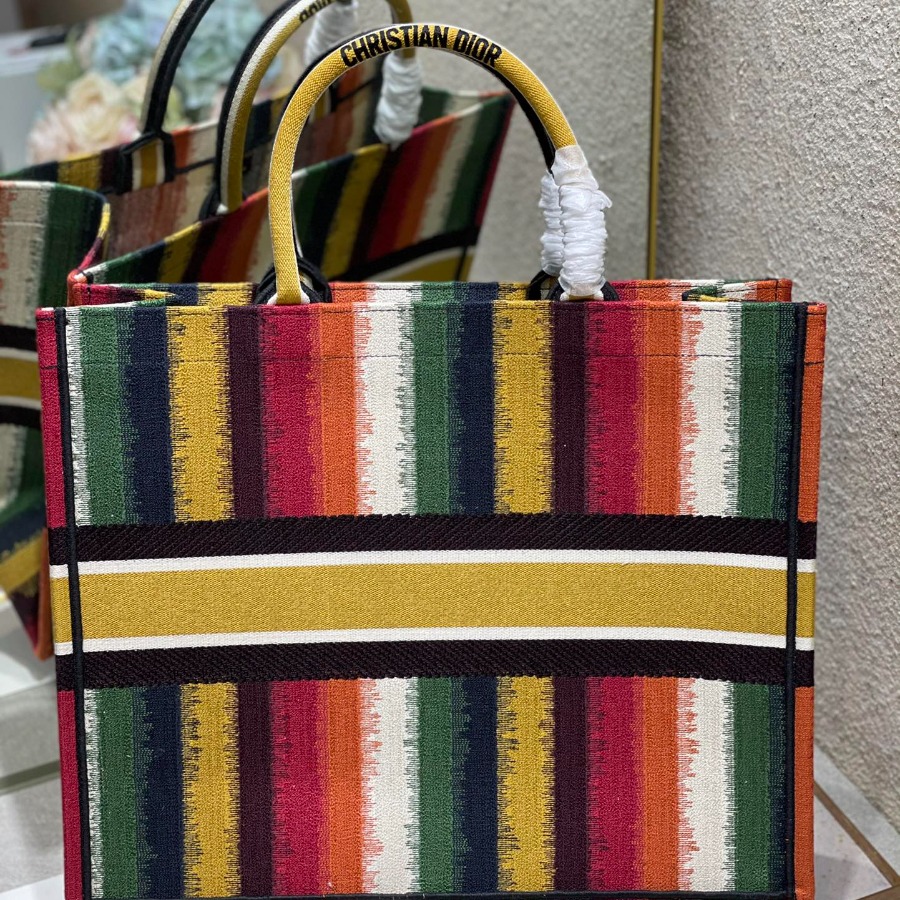 DIOR BOOK TOTE