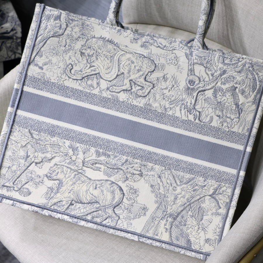 DIOR BOOK TOTE