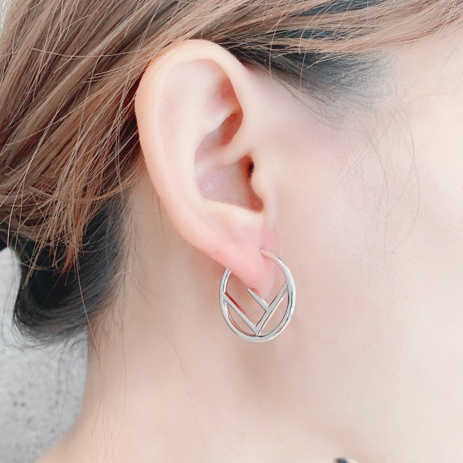 fendi earrings & stud