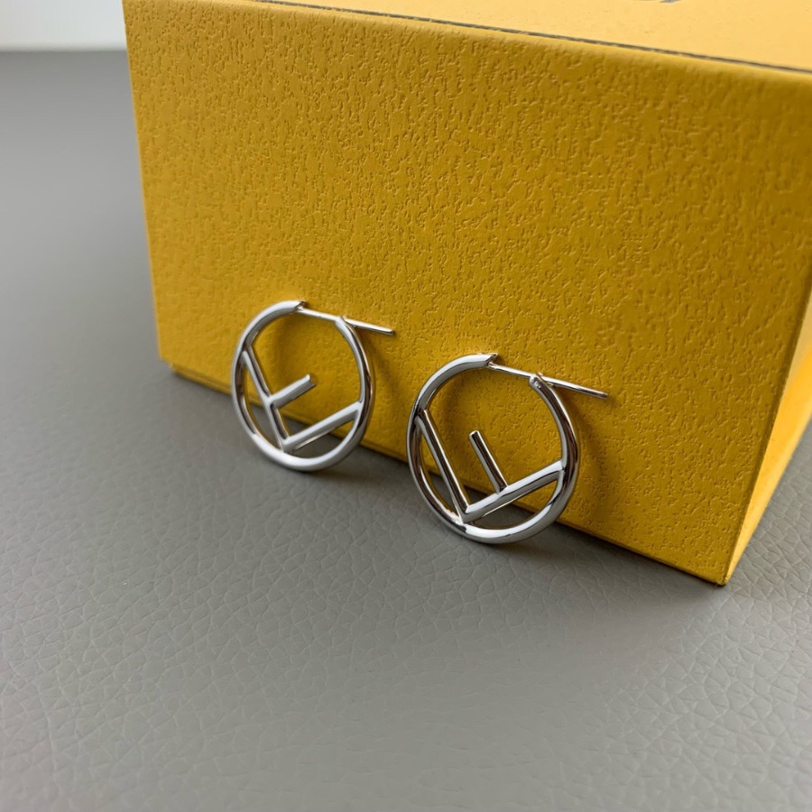 fendi earrings & stud