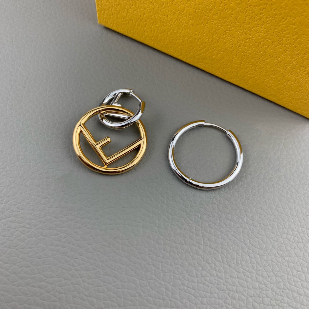 fendi earrings & stud