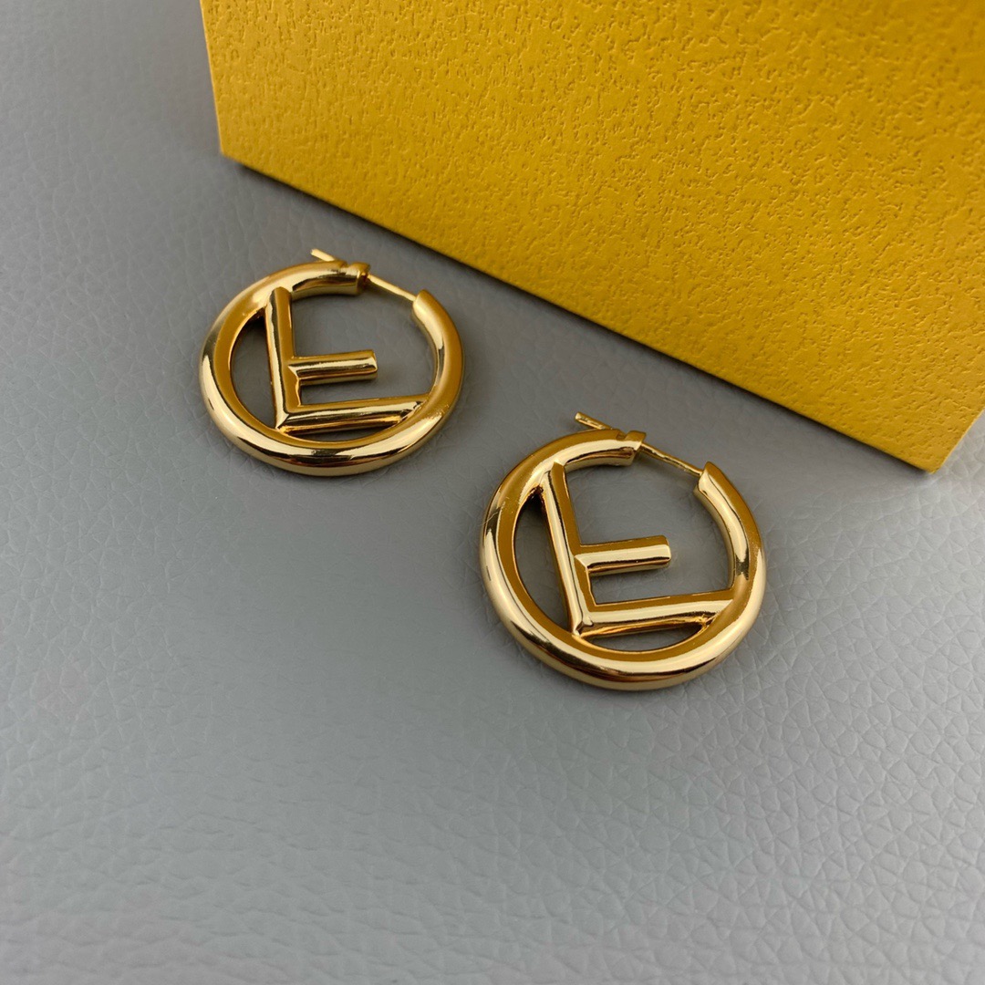 fendi earrings & stud