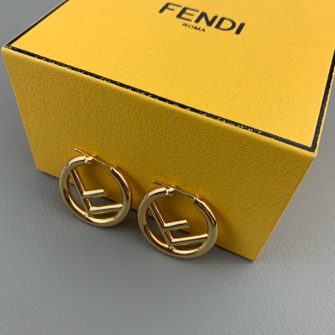 fendi earrings & stud
